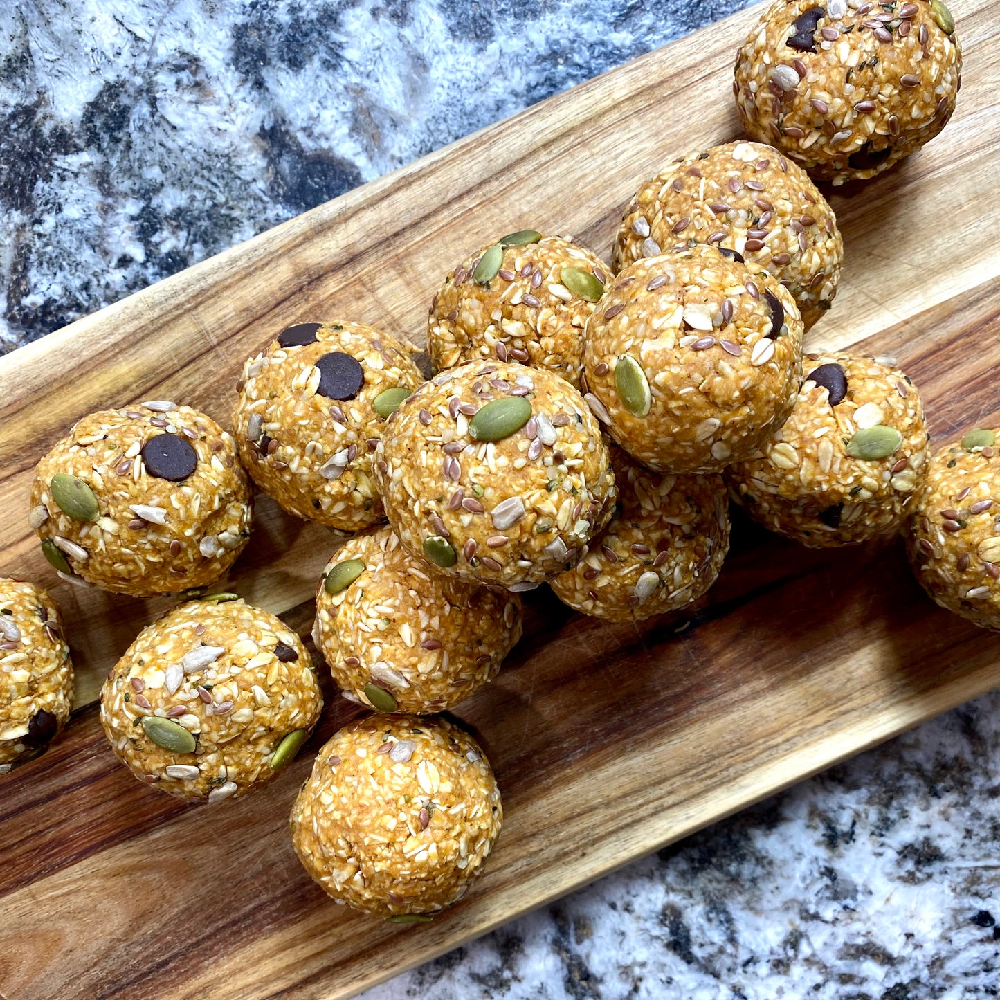 Pumpkin Chocolate Energy Bombs (12) (VG) OCT 11