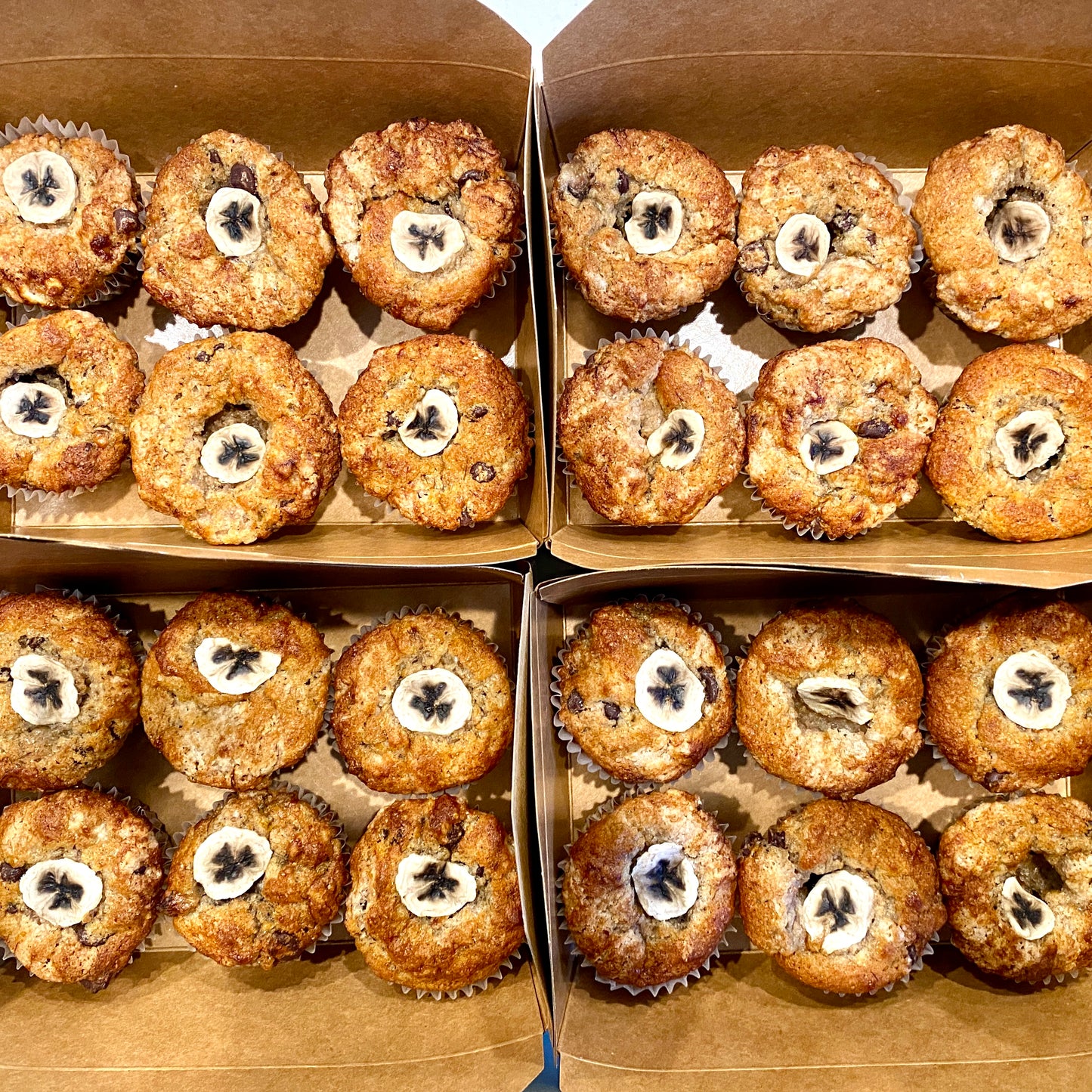 Banana Chocolate Chip Muffins (6) (VG) AUG 27/28