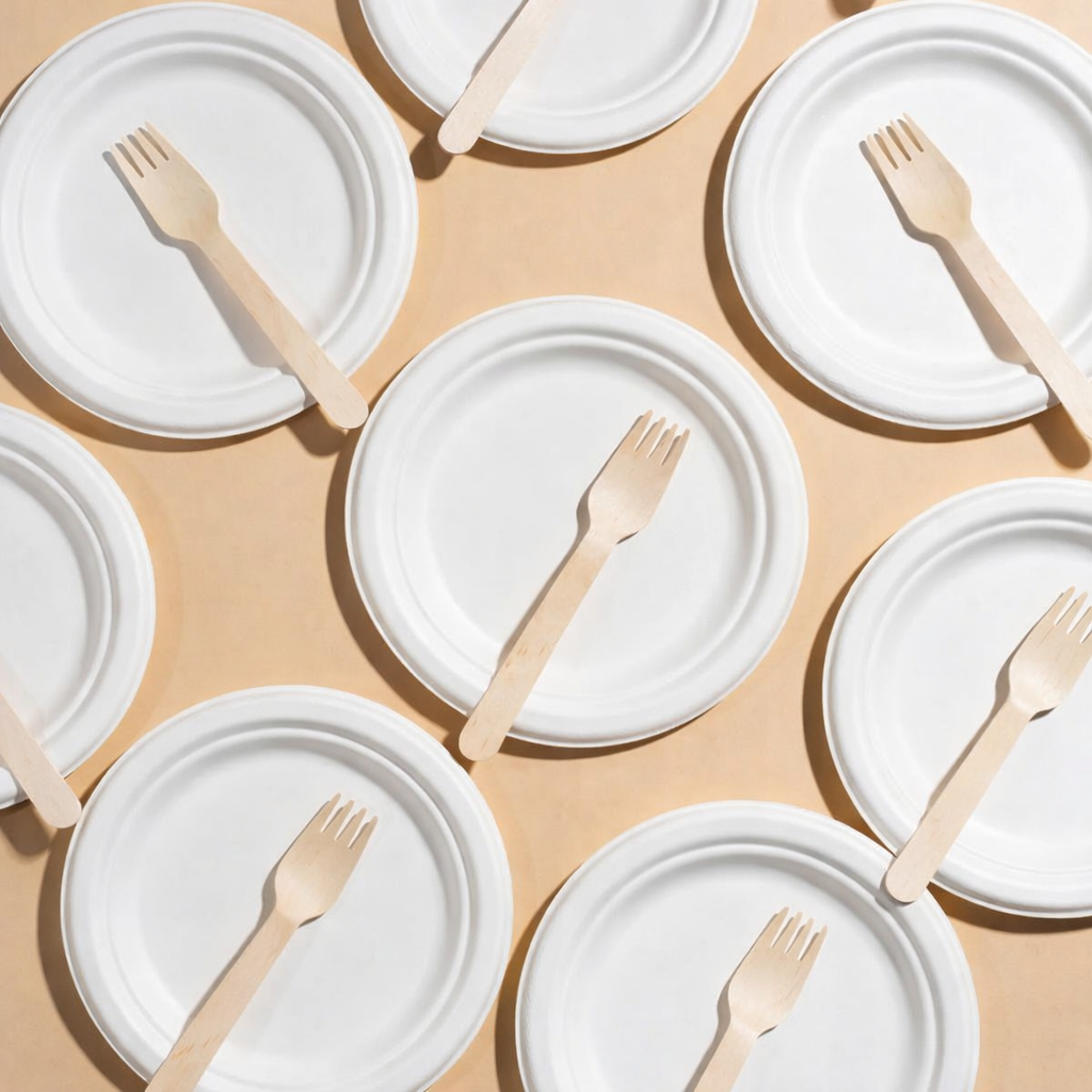 Order FREE Plates, Cutlery & Napkins