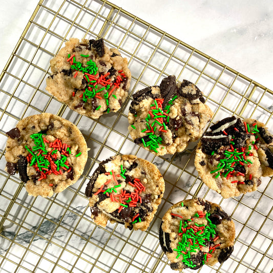 Holiday Oreo Cups (6) (VG) DEC 19